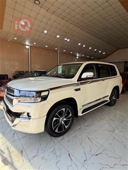 تويوتا لاندكروزر